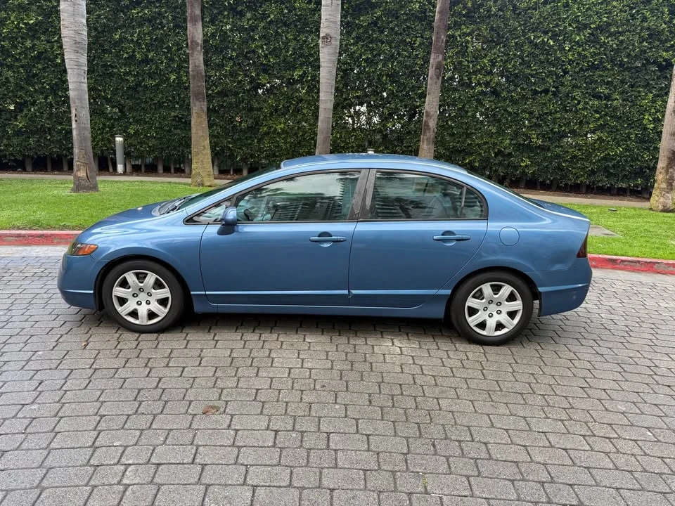 2008 Honda Civic 8th Gen - Image 4 of 16