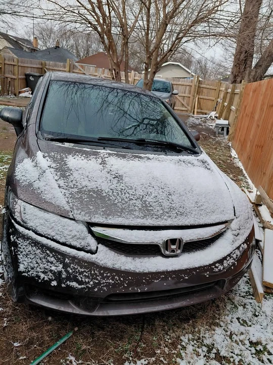 2008 Honda Civic 8th Gen - Image 4 of 4