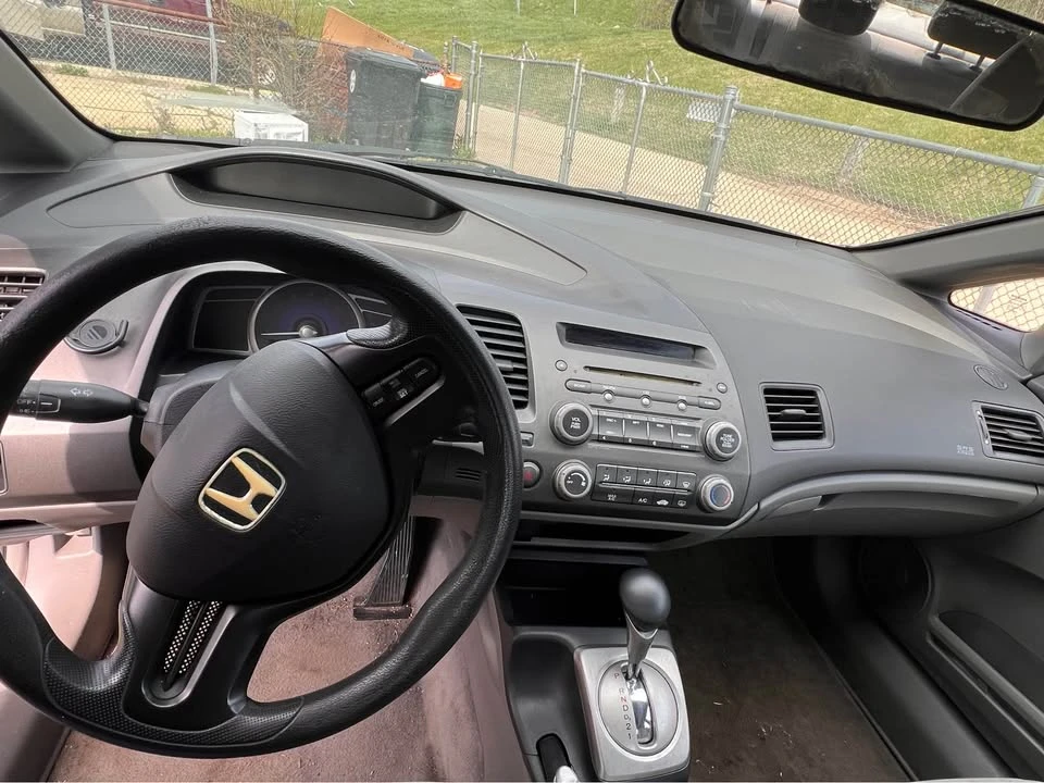 2008 Honda Civic 8th Gen - Image 6 of 8