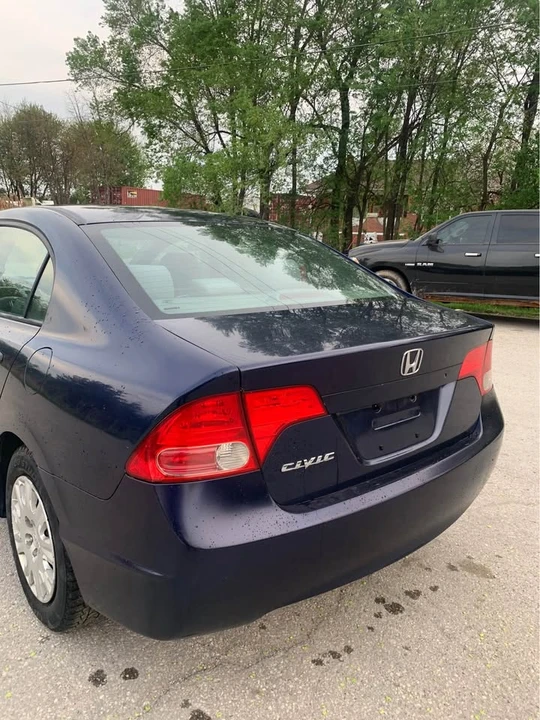 2008 Honda Civic 8th Gen - Image 8 of 19