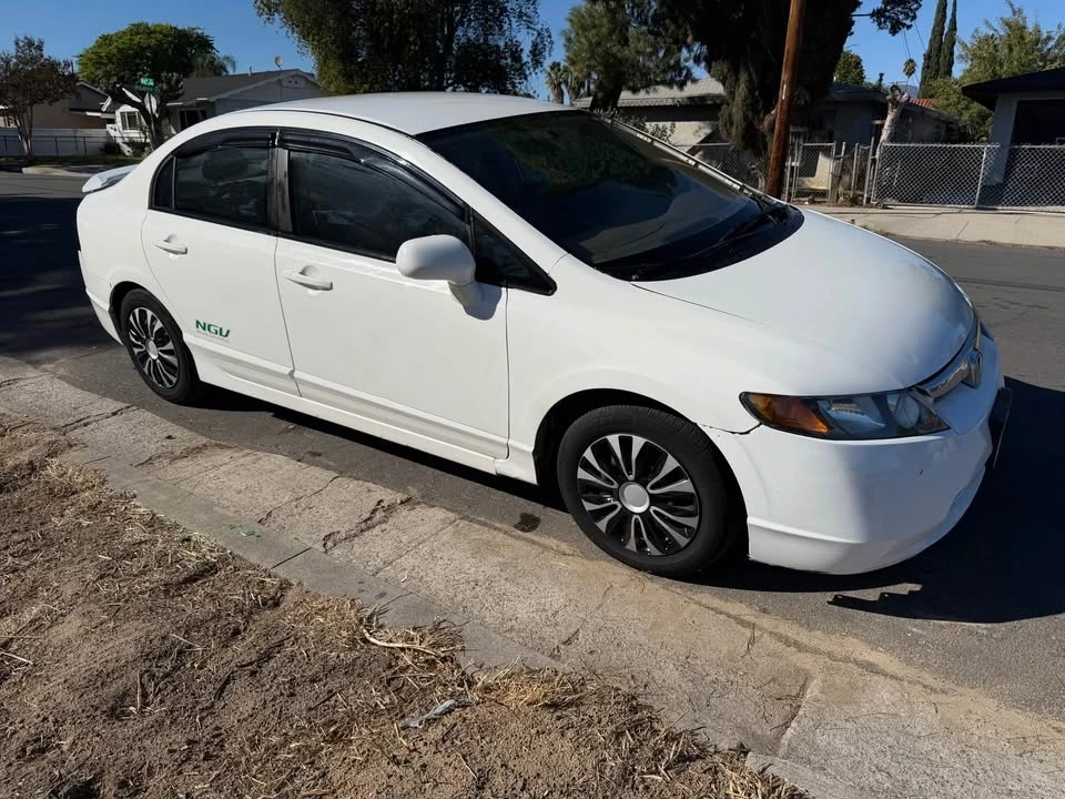 2008 Honda Civic 8th Gen - Image 4 of 16