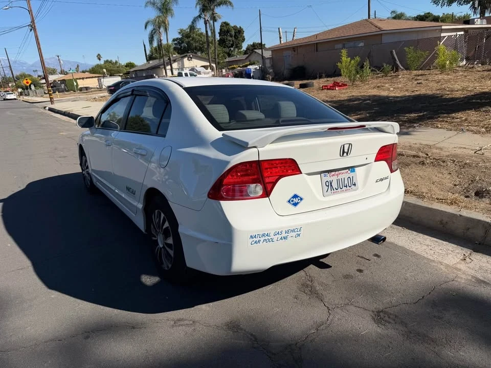 2008 Honda Civic 8th Gen - Image 8 of 16