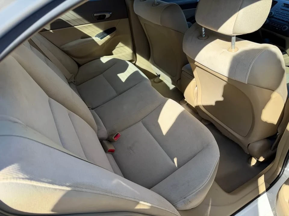 2008 Honda Civic 8th Gen - Image 13 of 16