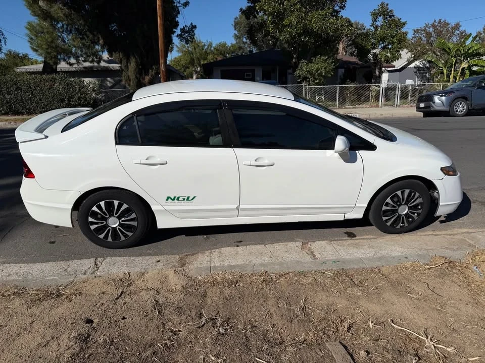 2008 Honda Civic 8th Gen - Image 5 of 16