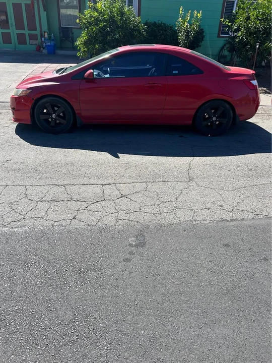 2008 Honda Civic 8th Gen - Image 3 of 12