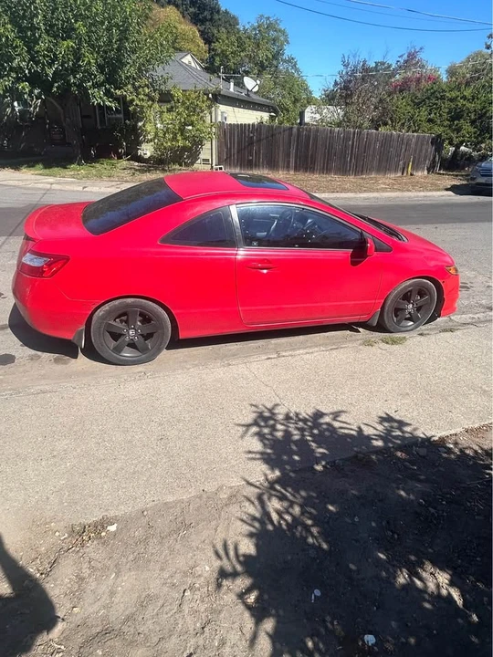 2008 Honda Civic 8th Gen - Image 7 of 12