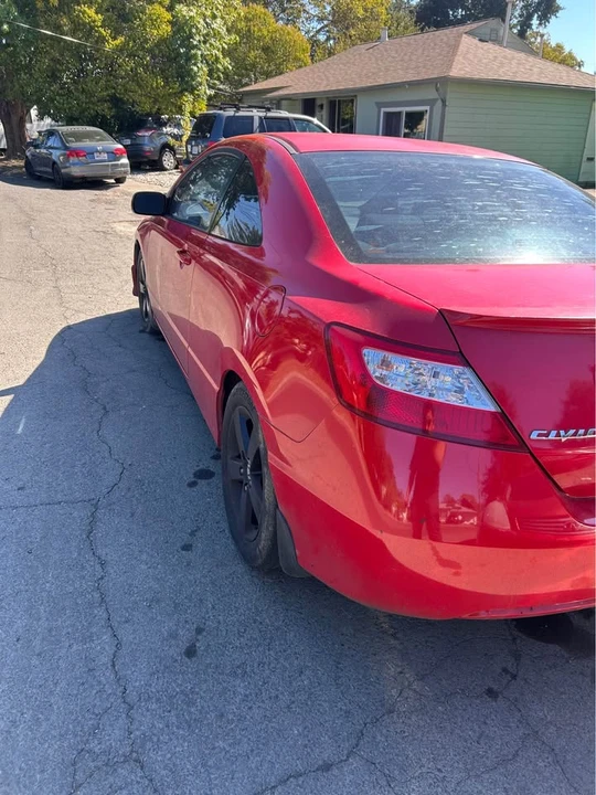 2008 Honda Civic 8th Gen - Image 4 of 12