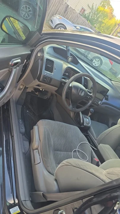 2008 Honda Civic 8th Gen - Image 9 of 9