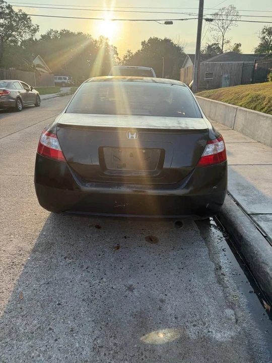 2008 Honda Civic 8th Gen - Image 3 of 4