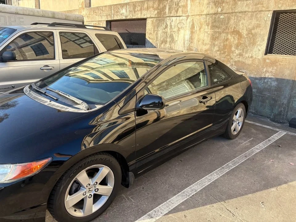 2008 Honda Civic 8th Gen - Image 6 of 10