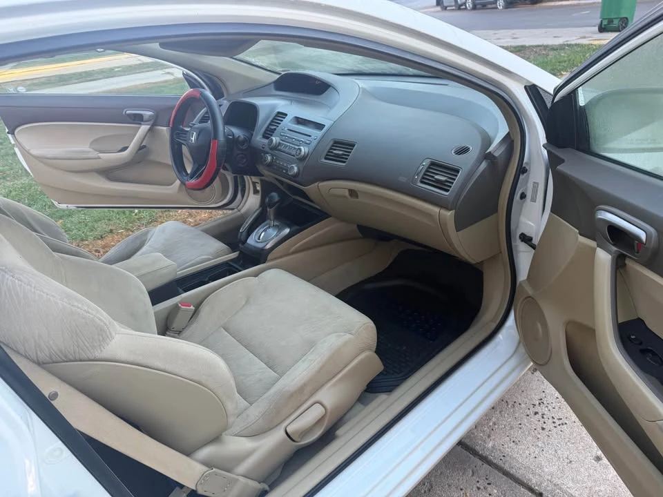 2008 Honda Civic 8th Gen - Image 6 of 9