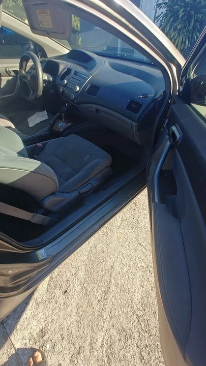 2008 Honda Civic 8th Gen - Image 7 of 8