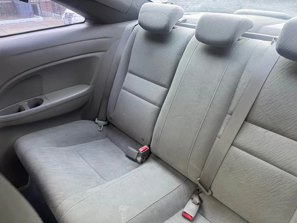 2008 Honda Civic 8th Gen - Image 7 of 9