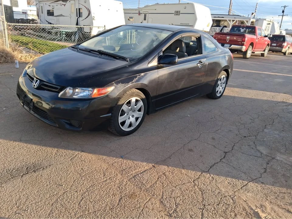 2008 Honda Civic 8th Gen - Image 2 of 4
