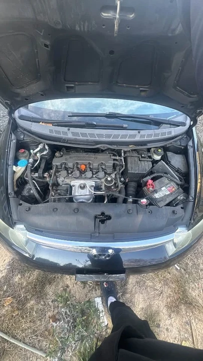 2008 Honda Civic 8th Gen - Image 3 of 3