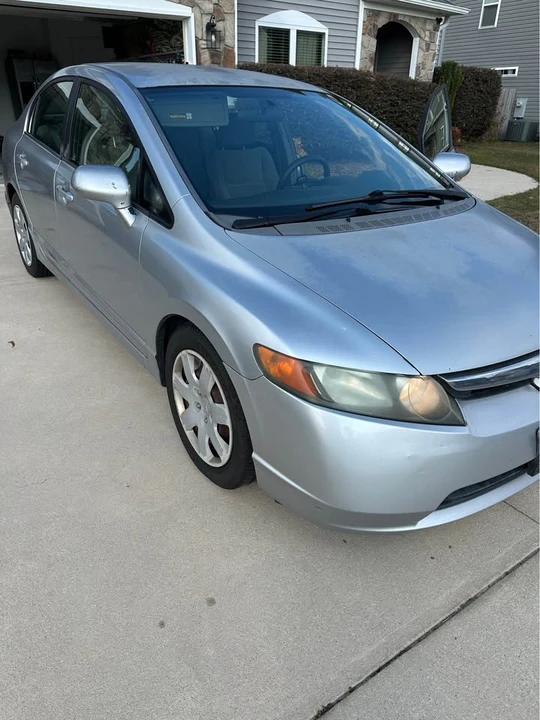 2008 Honda Civic 8th Gen - Image 10 of 19
