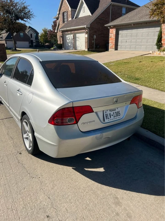 2008 Honda Civic 8th Gen - Image 5 of 9