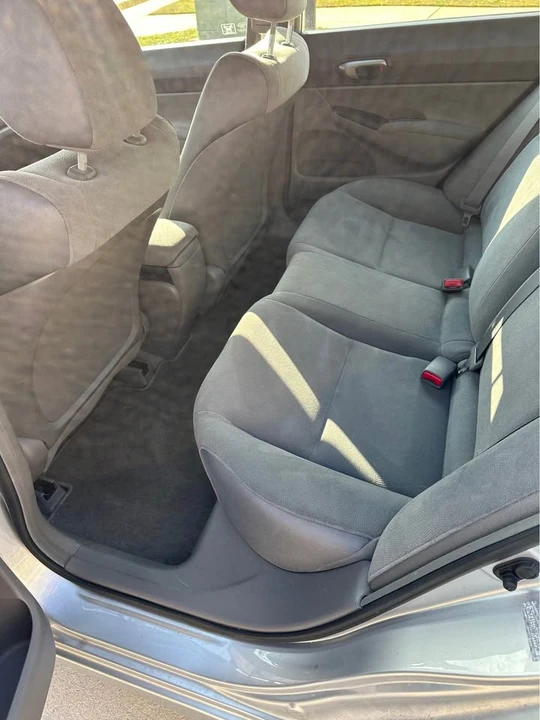 2008 Honda Civic 8th Gen - Image 11 of 19