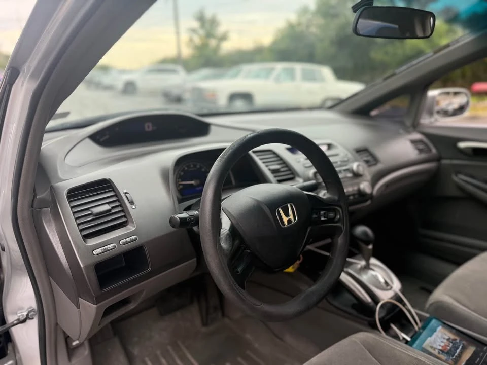 2008 Honda Civic 8th Gen - Image 3 of 5