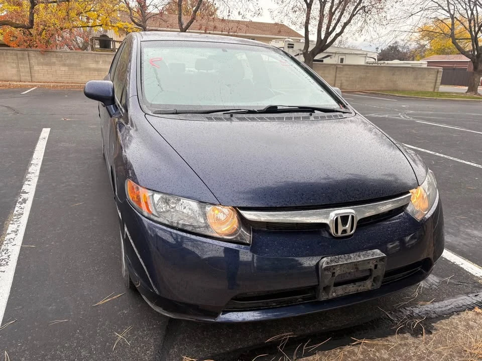 2008 Honda Civic 8th Gen - Image 2 of 6
