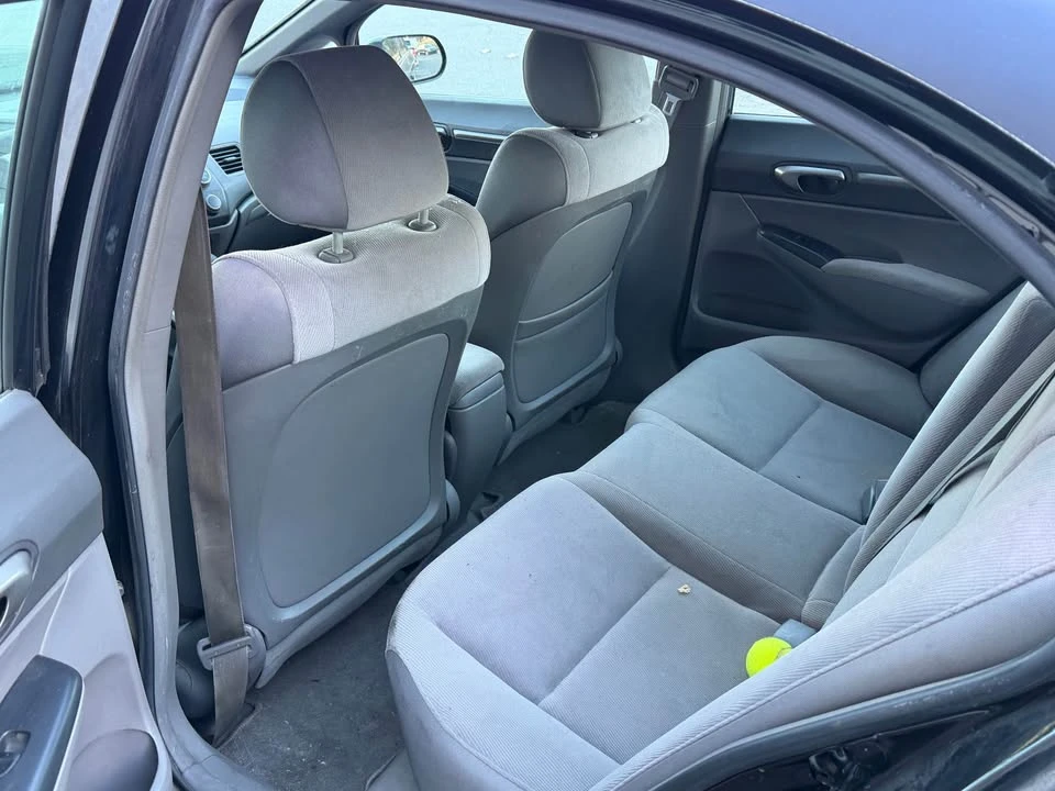 2008 Honda Civic 8th Gen - Image 2 of 6