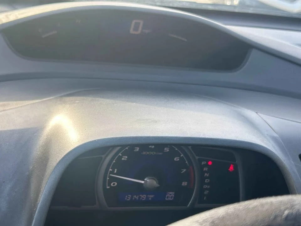 2008 Honda Civic 8th Gen - Image 9 of 11