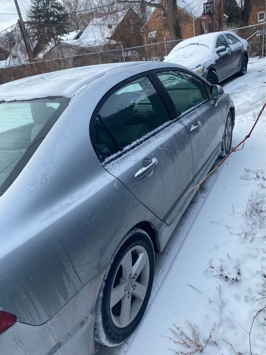 2008 Honda Civic 8th Gen - Image 4 of 8