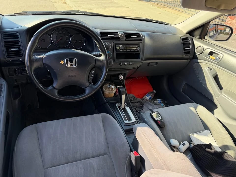 2004 Honda Civic 7th Gen - Image 8 of 9