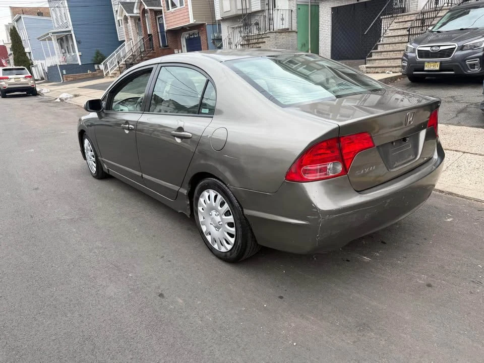 2008 Honda Civic 8th Gen - Image 7 of 12
