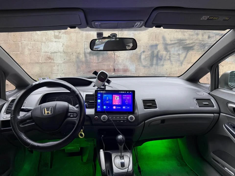 2008 Honda Civic 8th Gen - Image 2 of 12