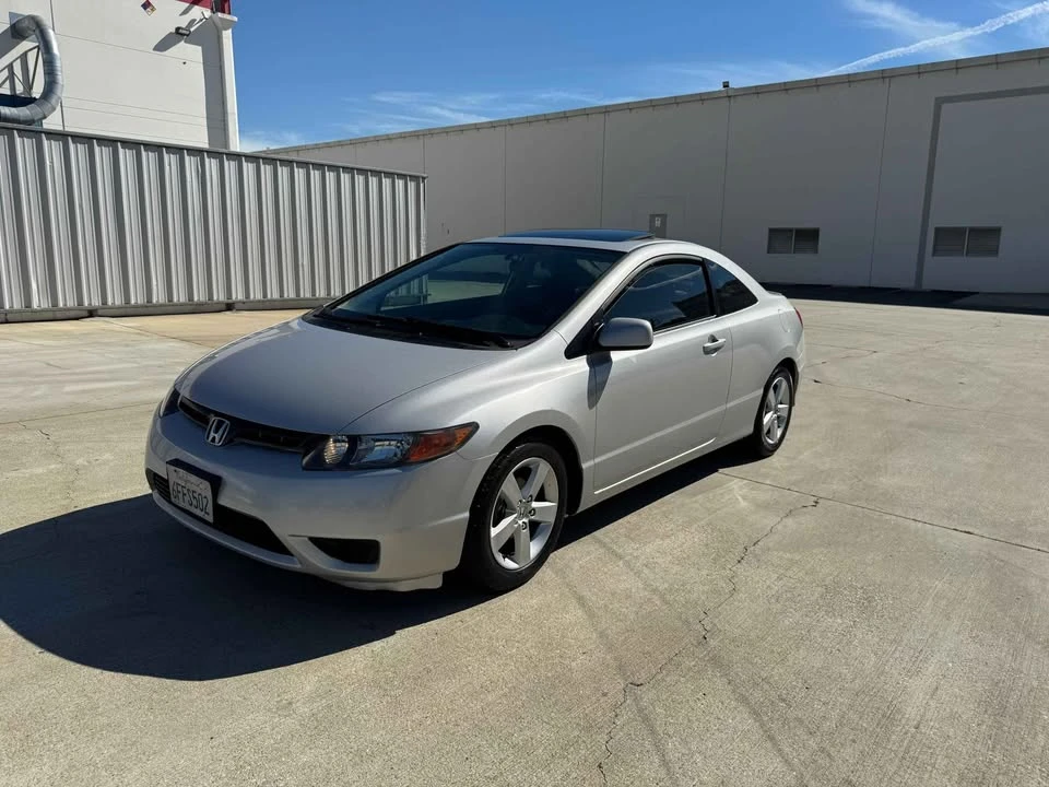 2008 Honda Civic 8th Gen - Image 4 of 15