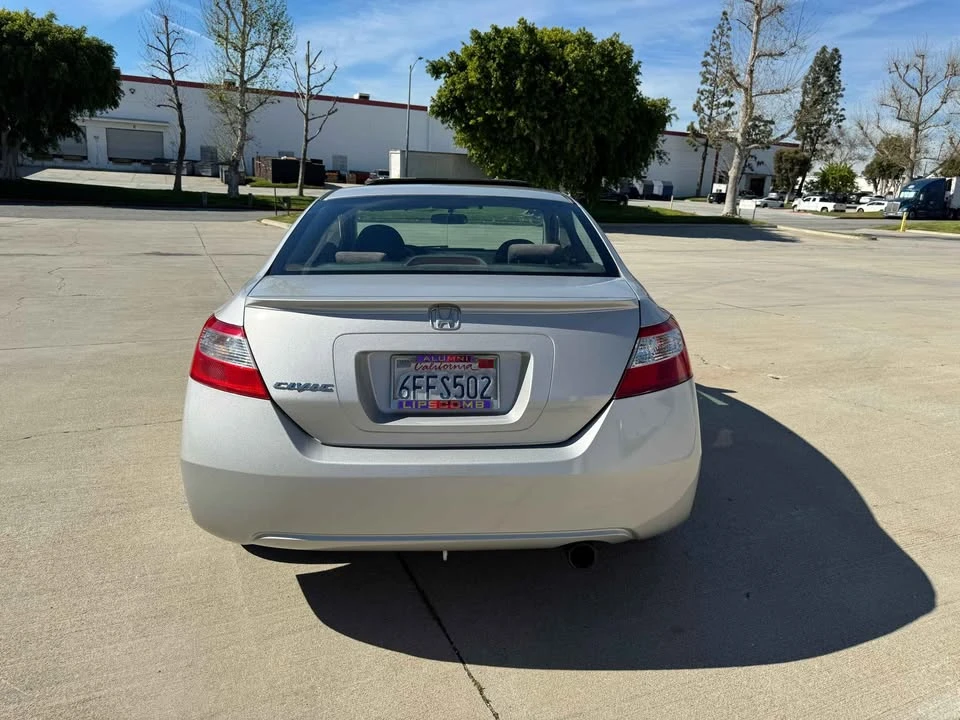 2008 Honda Civic 8th Gen - Image 9 of 15