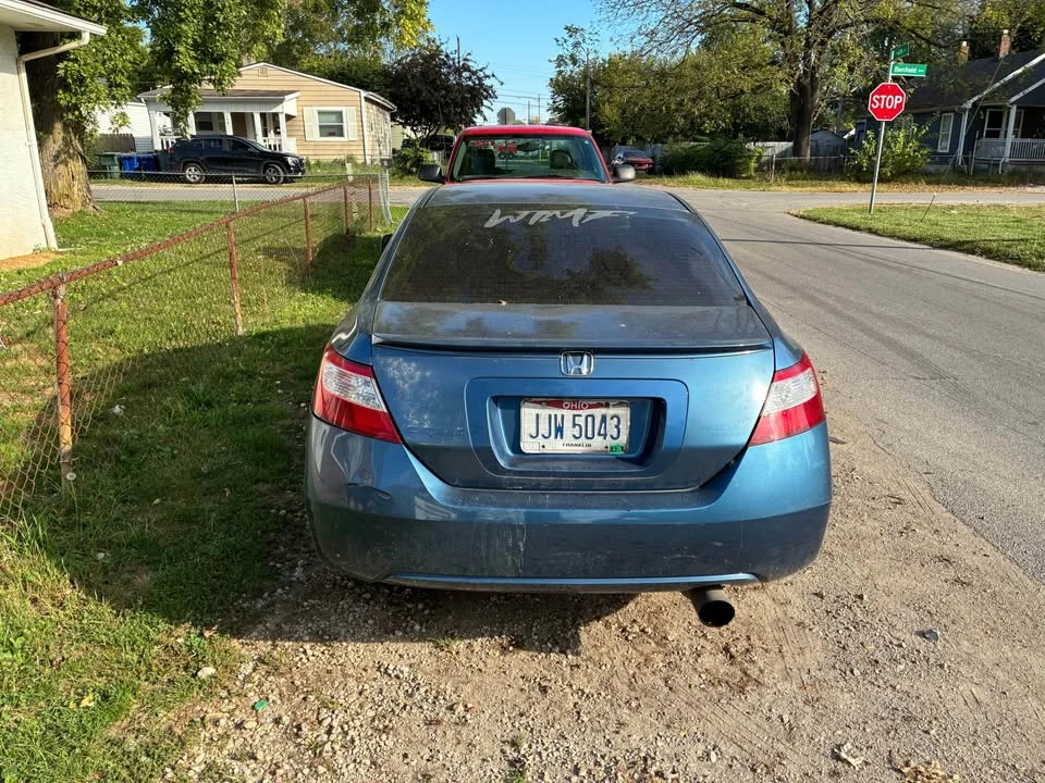 2008 Honda Civic 8th Gen - Image 3 of 7