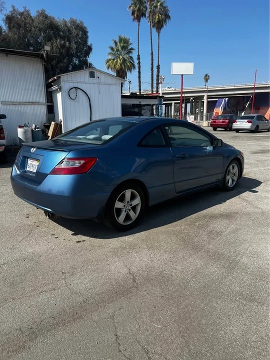 2008 Honda Civic 8th Gen - Image 5 of 9