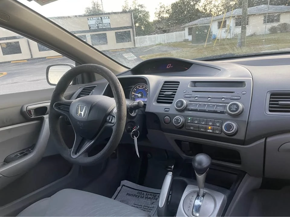 2008 Honda Civic 8th Gen - Image 7 of 16