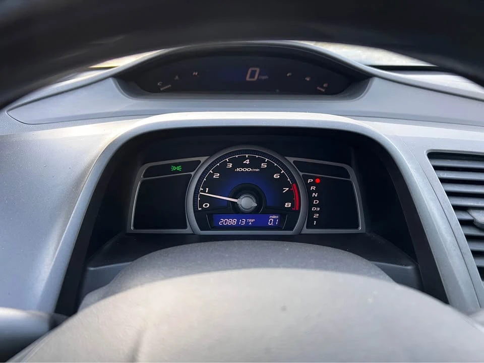 2008 Honda Civic 8th Gen - Image 12 of 15