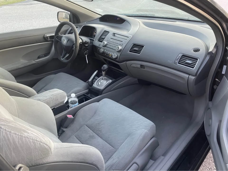 2008 Honda Civic 8th Gen - Image 5 of 16