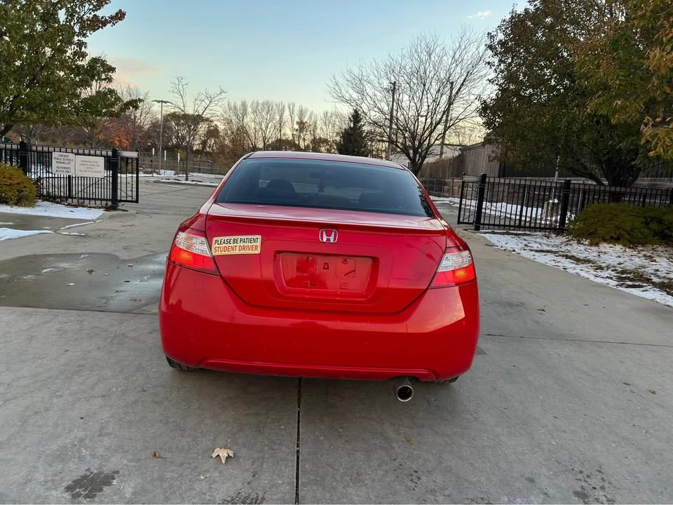 2008 Honda Civic 8th Gen - Image 4 of 11