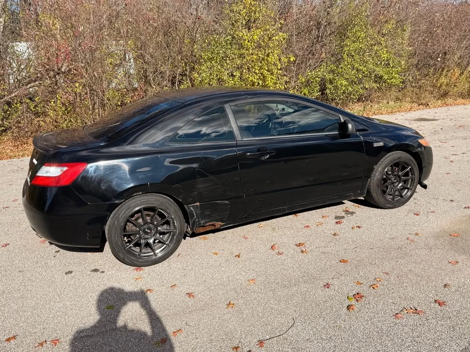 2008 Honda Civic 8th Gen - Image 3 of 8