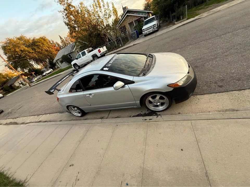 2008 Honda Civic 8th Gen - Image 8 of 11