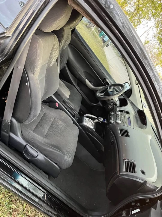 2008 Honda Civic 8th Gen - Image 9 of 11