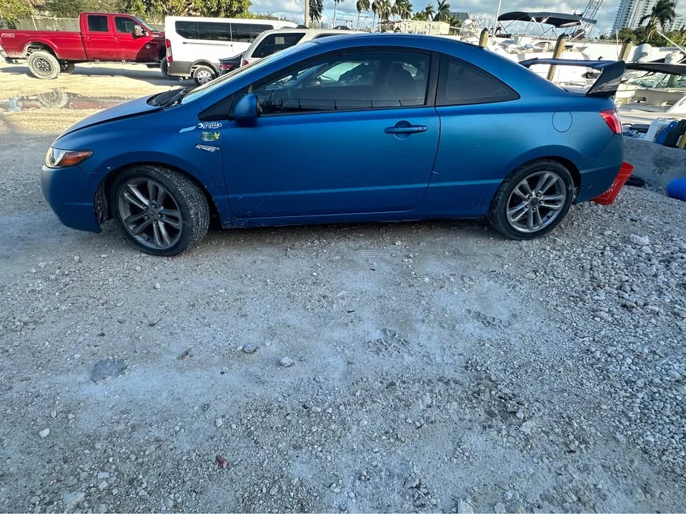 2008 Honda Civic 8th Gen - Image 2 of 2