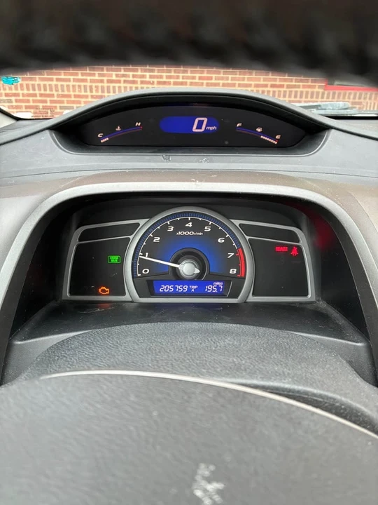 2008 Honda Civic 8th Gen - Image 6 of 20