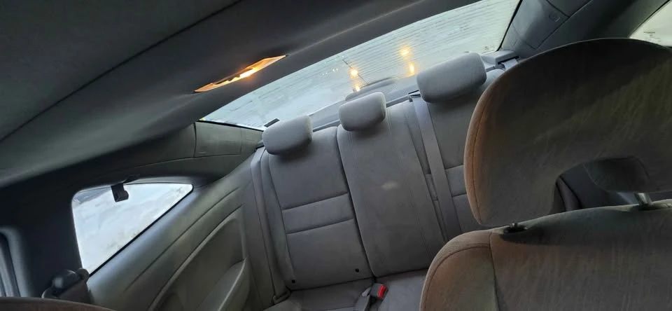 2008 Honda Civic 8th Gen - Image 7 of 9