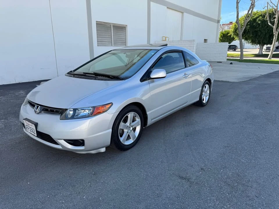 2008 Honda Civic 8th Gen - Image 2 of 18