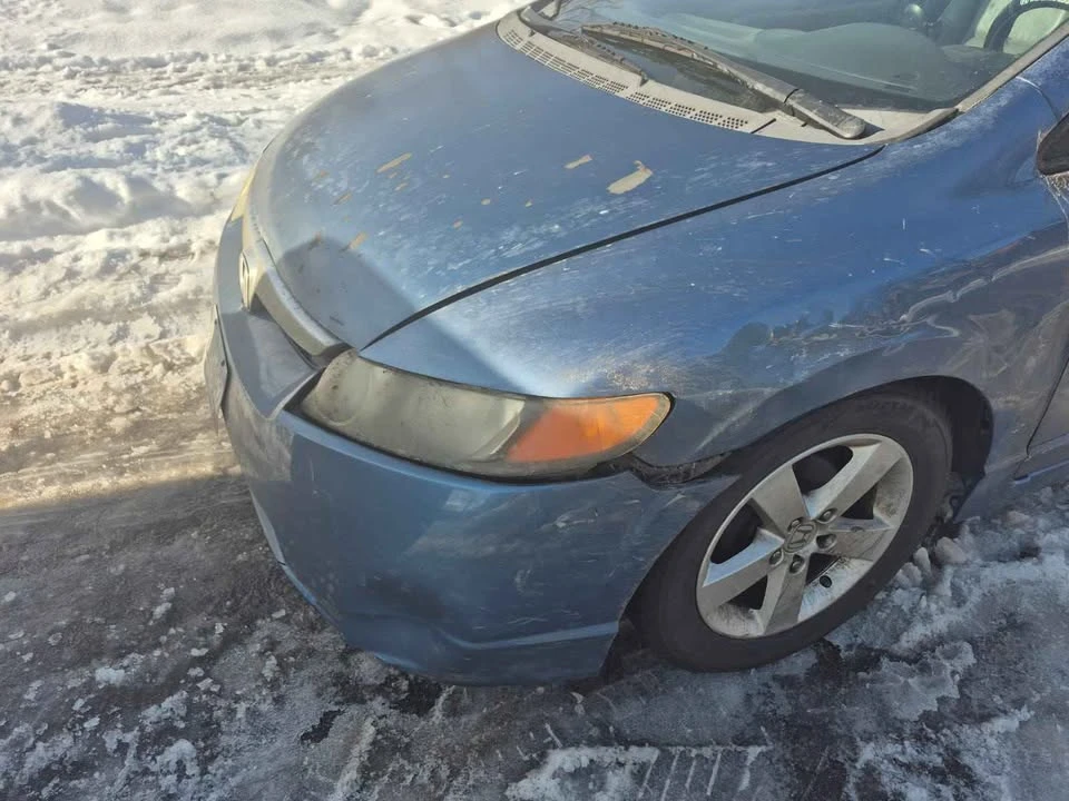 2008 Honda Civic 8th Gen - Image 3 of 10
