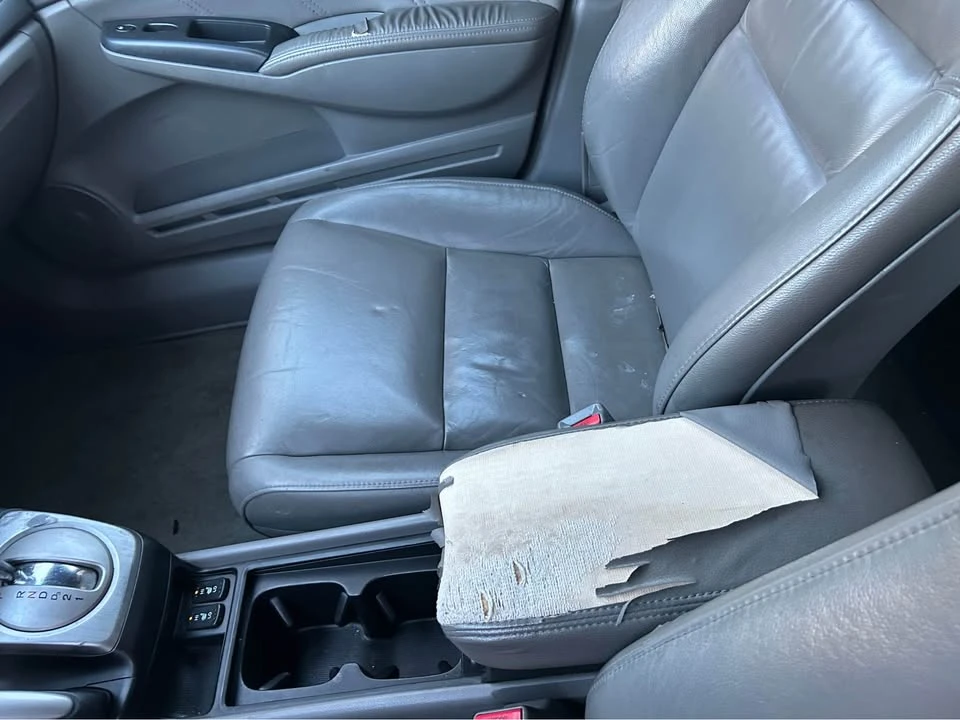 2008 Honda Civic 8th Gen - Image 11 of 17
