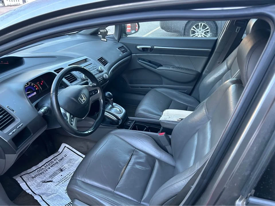2008 Honda Civic 8th Gen - Image 9 of 17
