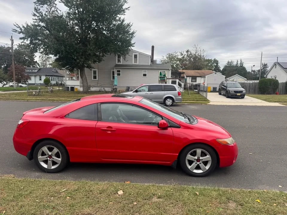 2008 Honda Civic 8th Gen - Image 3 of 12