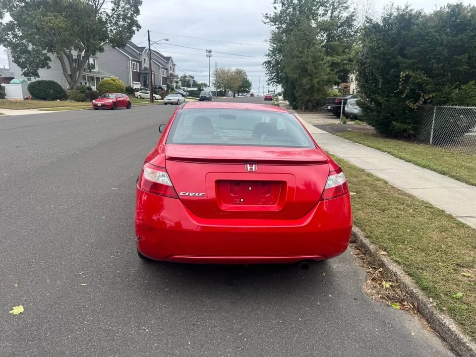 2008 Honda Civic 8th Gen - Image 2 of 12